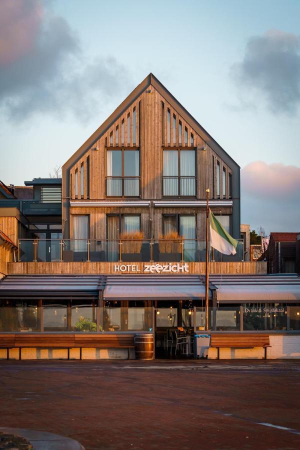 Hotel Zeezicht Vlieland Esterno foto