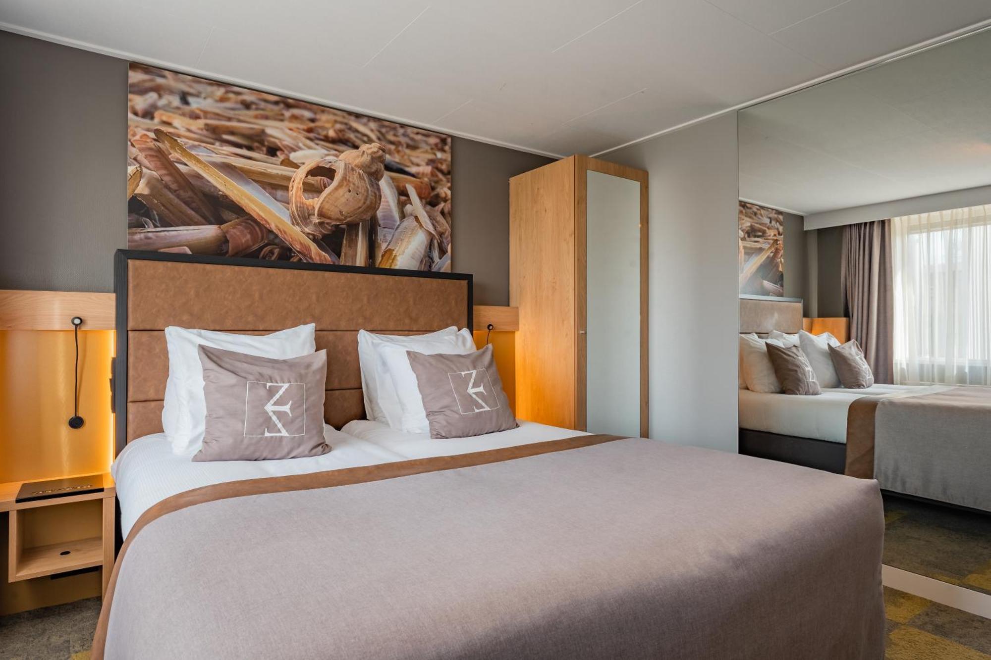 Hotel Zeezicht Vlieland Esterno foto
