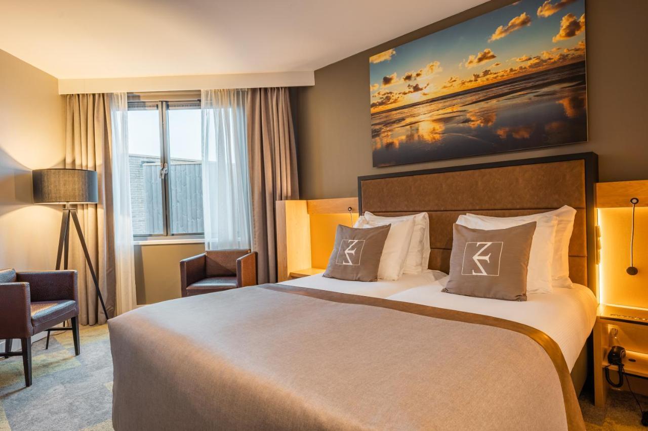 Hotel Zeezicht Vlieland Esterno foto