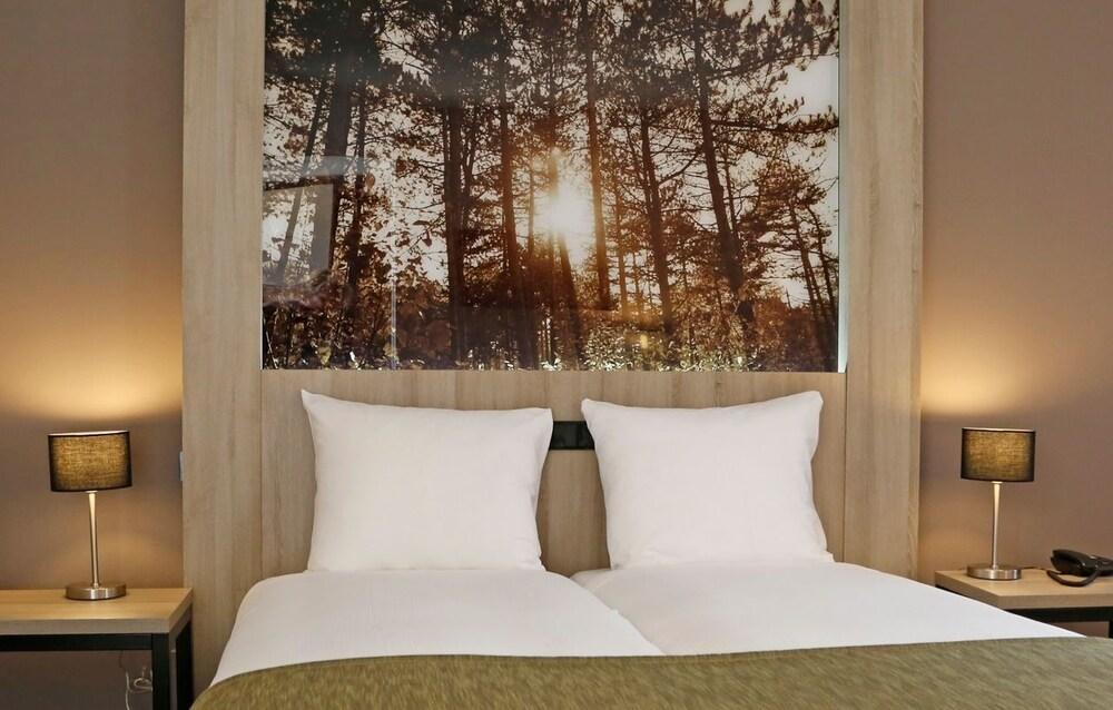 Hotel Zeezicht Vlieland Esterno foto